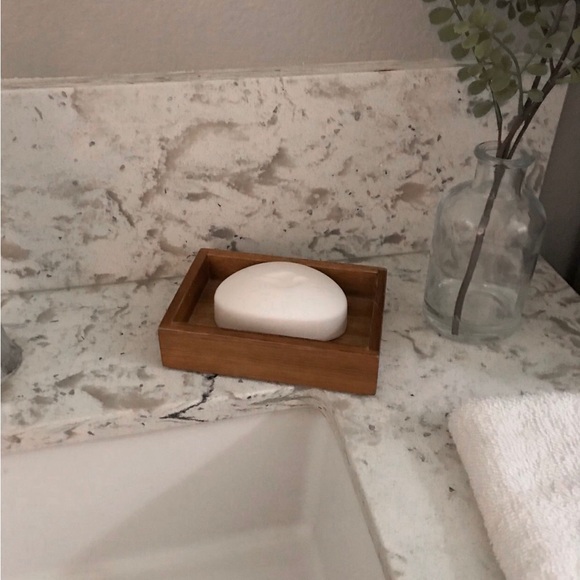 Threshold Soap Dish - Picture 2 of 4